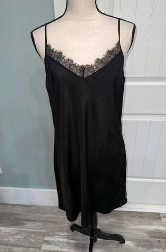 Reiss  women’s black satin and lace mini slip dress size 10