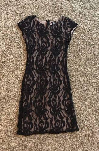 Bobeau  black floral lace bodycon dress