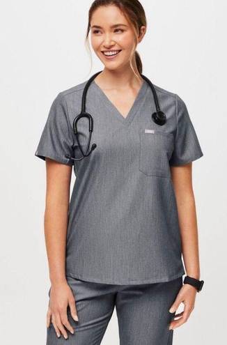 FIGS Catarina One Pocket Scrub Top Graphite