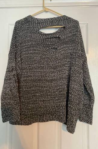 Umgee Boutique Distressed Sweater