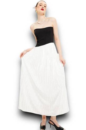 NEW Commense Strapless Asymmetrical Pleated Maxi Dress Black White Size Small