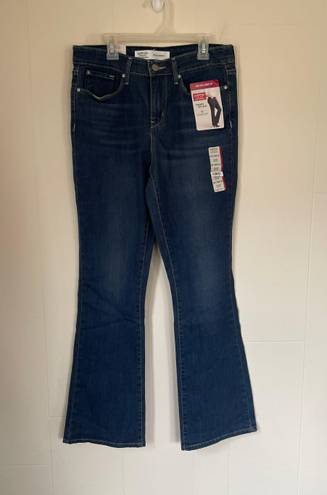 Levi Strauss & CO. Signature by Levi Strauss NEW Mid-rise Bootcut jean Simply Stretch Women’s sz 6M