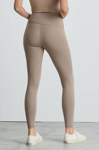 Everlane Perform Leggings