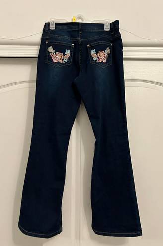 Bamboo Jeans Low Waisted Bootcut
