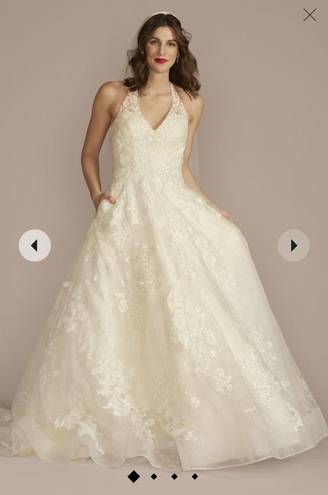 Oleg Cassini Ivory V-neck halter beaded lace ball gown wedding dress