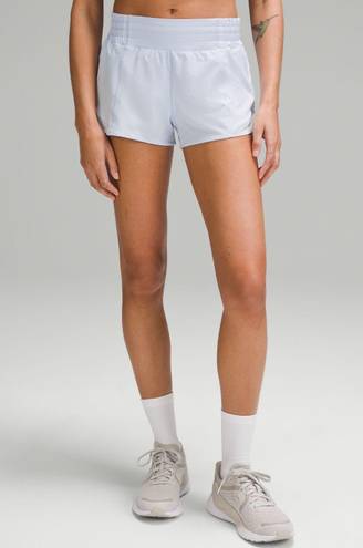 Lululemon High-Rise Hotty Hot Shorts 2.5 Inch