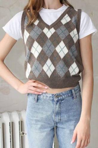 Brandy Melville sweater vest