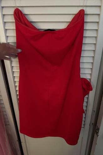 Blue Blush Red Boutique Strapless Dress 