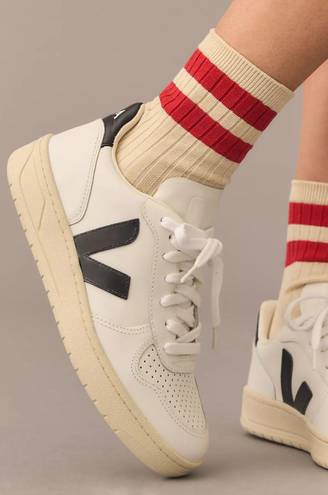 VEJA V-10 Sneakers