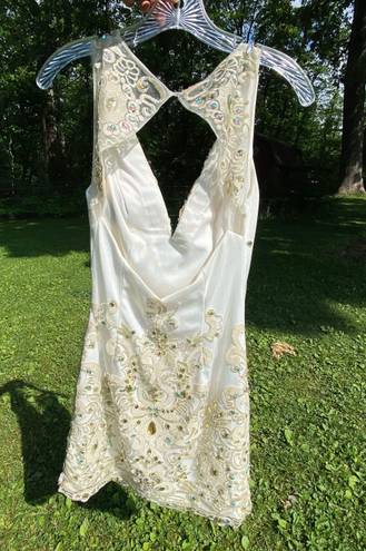 JVN by Jovani Size 4 White & Gold Crystal Embellished Prom Dress