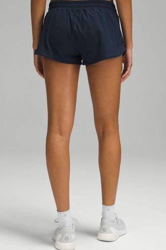 Lululemon Hotty Hot Short 2.5”