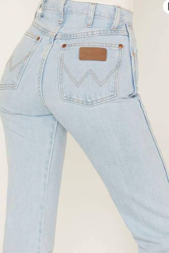 Wrangler Light Wash  Jeans