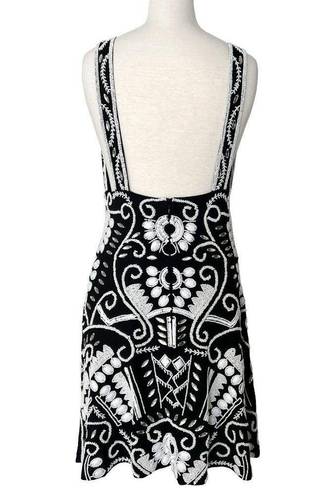 Alexis  Jerza Black and White Stone Embellished Embroidered Beaded Mini Dress