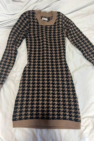 Hollister long sleeve knit dress