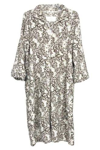 Oscar de la Renta  Leopard Print Fuzzy Fleece Full Zip Robe L/XL