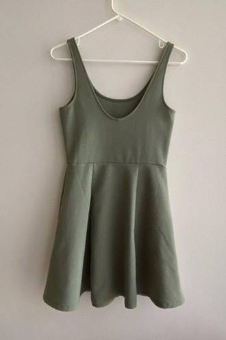 Divided H&M  Green Fit & Flare Dress, Women’s Size 6