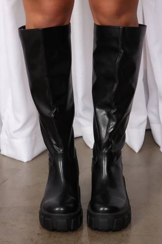 FashioNova Black Knee High Boots