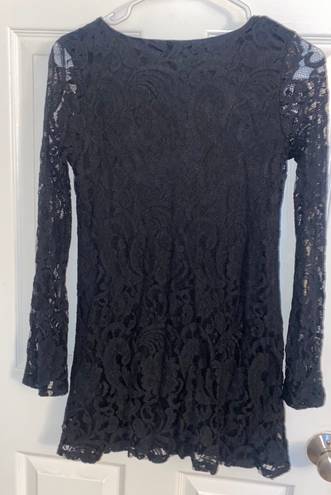 Socialite Black Lace Long Sleeve Dress