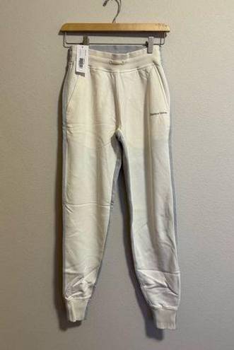 Outdoor Voices NWT  joggers