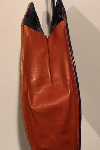 Petal Vintage Handmade Carol Heartly  Shaped Crossbody Mini Bag