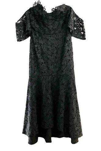 Lee NWT SAU  Lace Off Shoulder Cocktail Black Asymmetric Midi Dress Sz 4