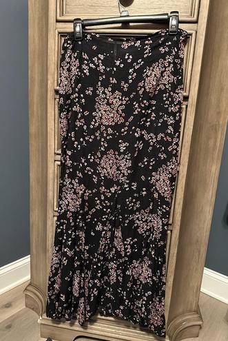 Free People  back seat glamour floral skirt size 4