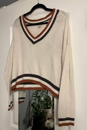 American Eagle Outfitters Sweater