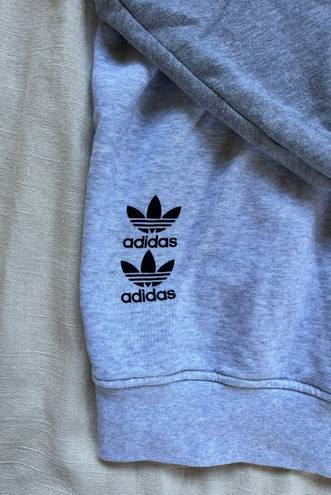 Adidas Crewneck