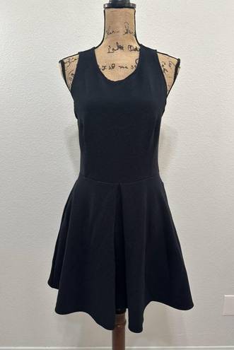 Kendall + Kylie  Ponte Knit Open Back Fit & Flare Mini Dress size Large