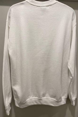 Gildan NWOT  White USA American Flag Patriotic Crewneck Sweater Sweatshirt - M