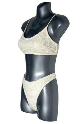 Women’s Minimalistic Abstract Ribbed Wavy White Bikini Set Size Small