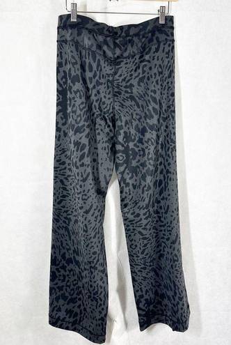 Lululemon  Forward Fold Wide Leg Boyfriend Fit Trouser Pant Size 8