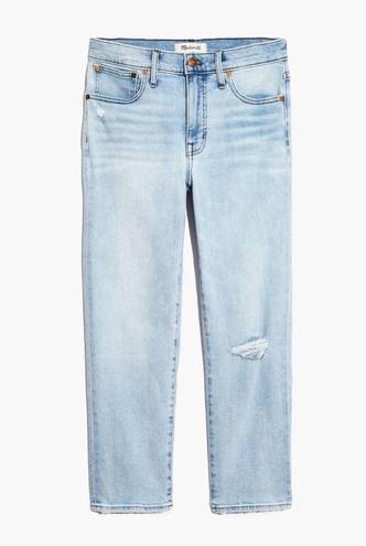 Madewell $138  Mid-Rise Classic Straight Jeans in Wellingford Wash: Knee-Rip 29