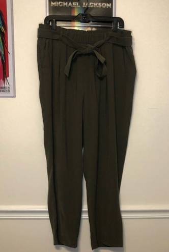 Chelsea 28 Cropped Paperbag Waist Pants XL