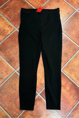 Spanx NWT  The Perfect Pant in Black