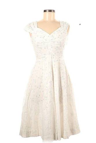 Rebecca Taylor NWT La Vie  Sweet Pea in Milk White Embroidered Eyelet Dress XS