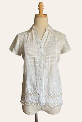 August Silk Y2K White Cotton Crochet Coquette Button Down Short Sleeve Top