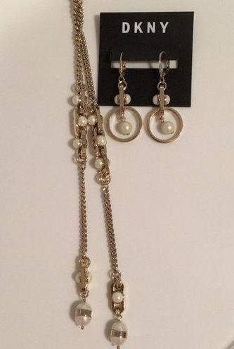 DKNY New  Long Necklace & Earrings Gold w pearl