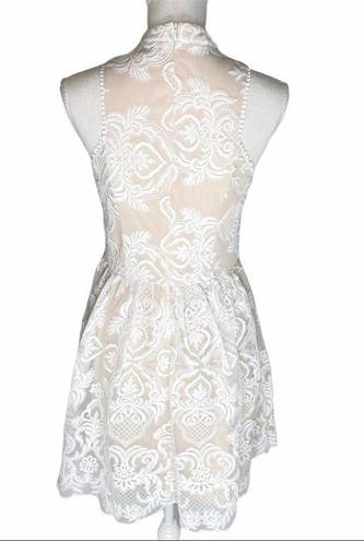 FATE. Lace Fit & Flare Halter Mini Dress White Cream S