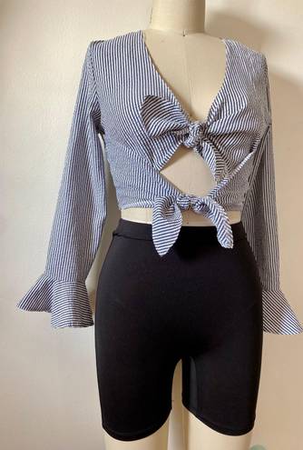 SEEK the Label Double Tie Crop Top