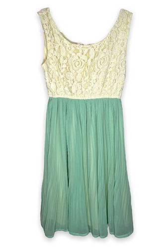 Freeway Apparel Freeway Cream Rose Lace Top with Mint Green Tulle Dress Small