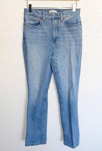 Elizabeth and James  High Rise The Vintage Straight Light Wash Jeans