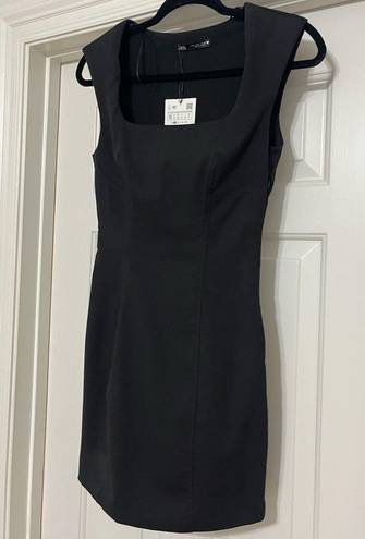 ZARA Sweetheart neck cap sleeve mini dress