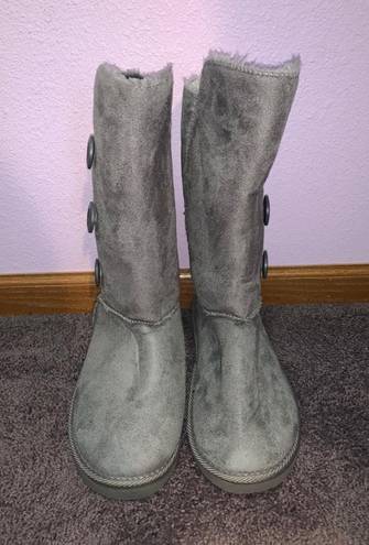 Gray Winter Boots Size 11