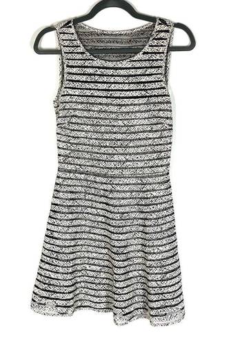 Parker  Mesh Ribbed Fit and Flare Silk Lined Mini Dress White Black Size XS