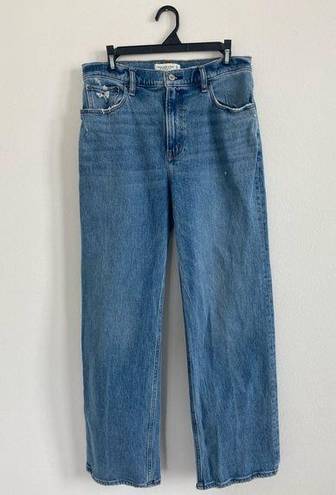 Abercrombie & Fitch 90’s Relaxed High Rise Jeans Size 29/8