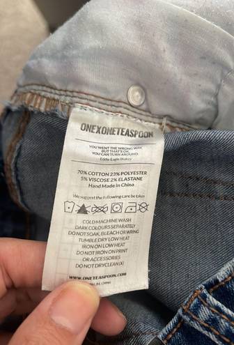 One Teaspoon Distress Jean 25