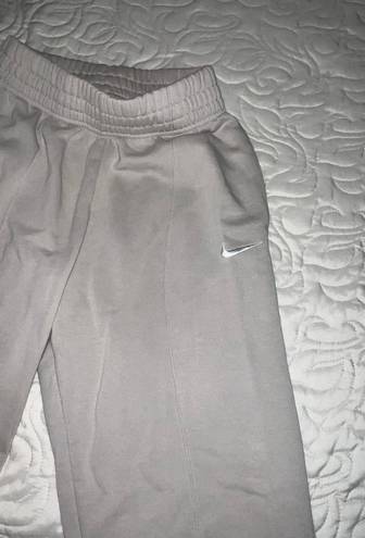 Nike Sweatpants