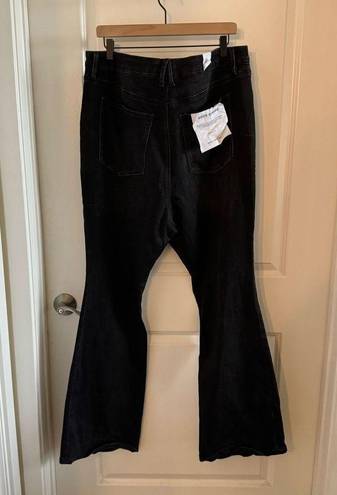 Good American NWT  Good Classic Bootcut Jeans