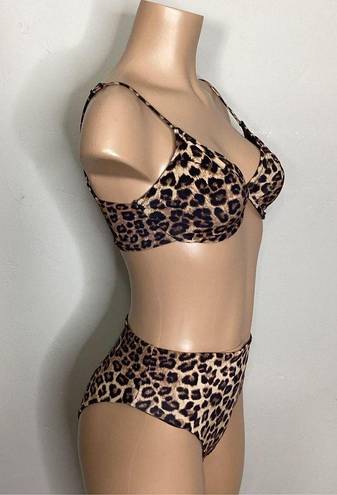 Good American New. Cheetah print high rise bikini.  size 2 = S/M. Retails $129